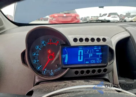 2014 Chevrolet Sonic Ltz z USA, uszkodzony, nr VIN 1G1JE6SB4E4112235